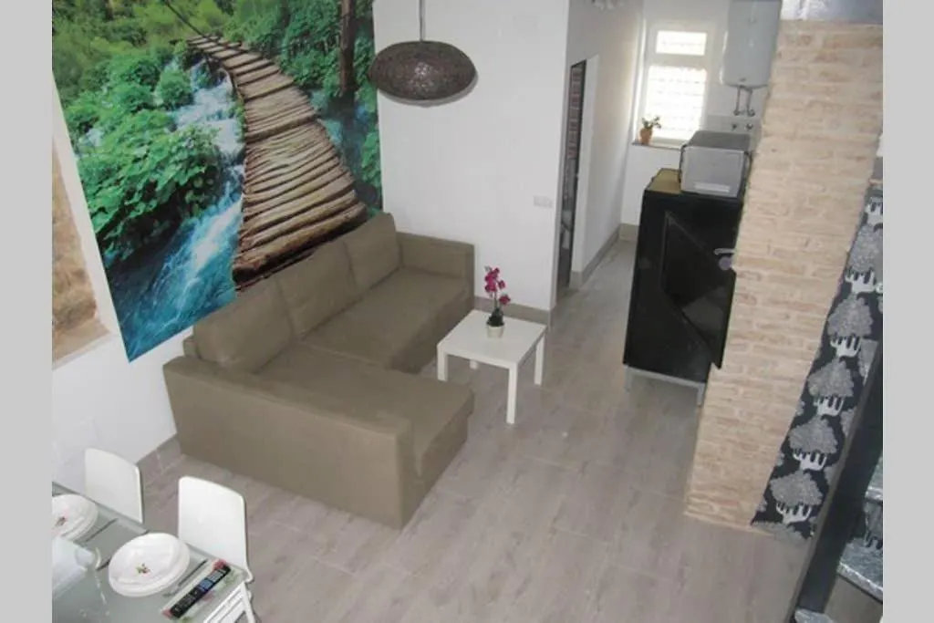 Malaga-Vacation Apartment